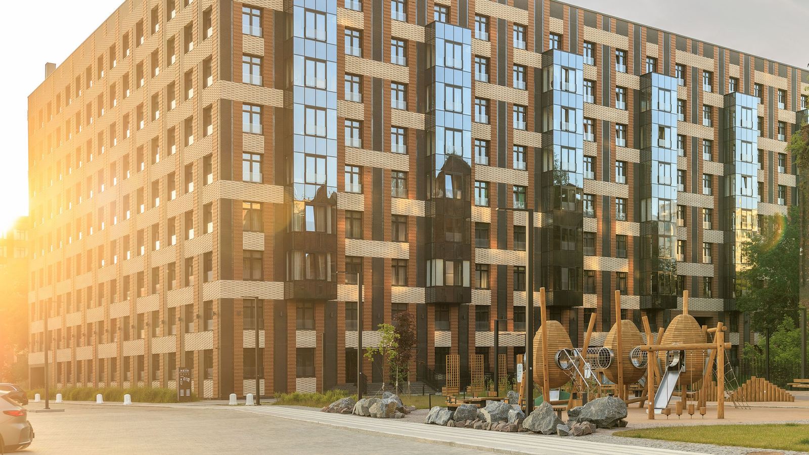 Neva Haus, Санкт-Петербург, Петровский проспект, 9, 11